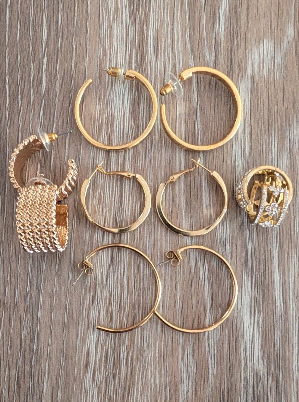 Gold Hoop Earring Set - Classic Gold-Tone Hoops